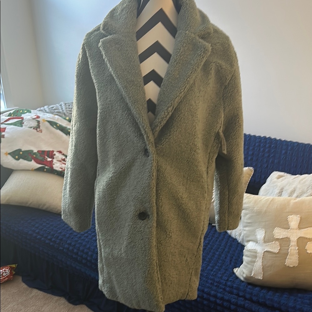 NWT XS Daily Ritual sage green teddy bear jacket